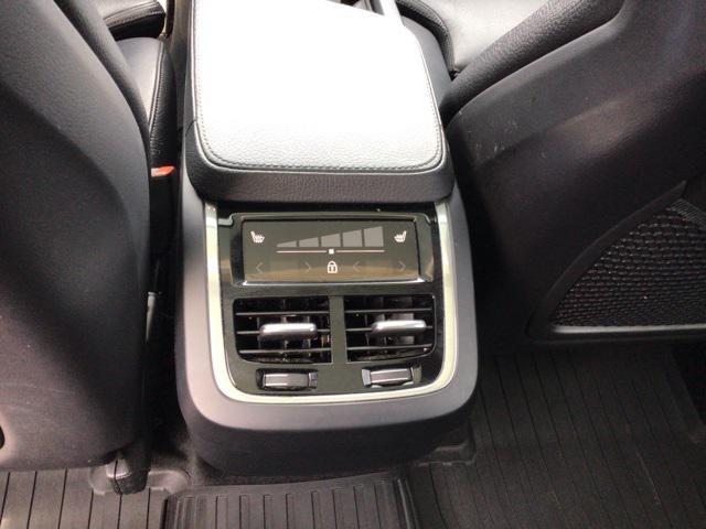 used 2020 Volvo XC90 car, priced at $22,395