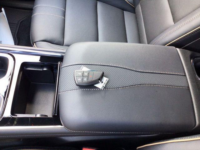 new 2026 Chevrolet Traverse car, priced at $51,970