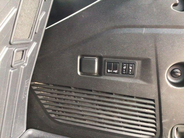 used 2022 Chevrolet Tahoe car, priced at $41,295
