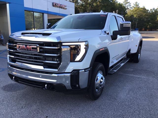 new 2026 GMC Sierra 3500 car, priced at $79,250