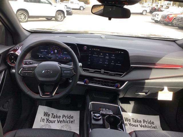 new 2026 Chevrolet Equinox car, priced at $33,902