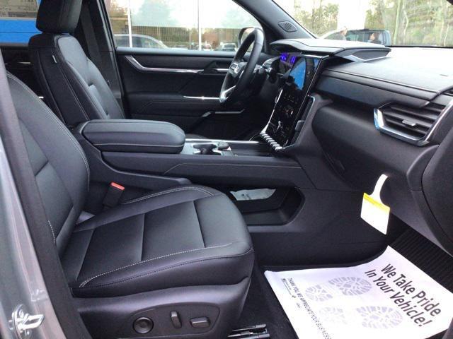 new 2026 GMC Acadia car, priced at $47,990