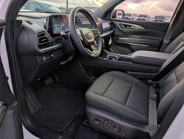 new 2026 Chevrolet Traverse car, priced at $39,528