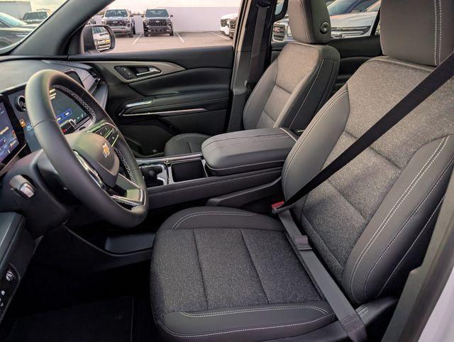 new 2026 Chevrolet Traverse car, priced at $39,528