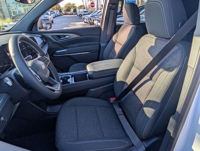 new 2026 Chevrolet Traverse car, priced at $41,801