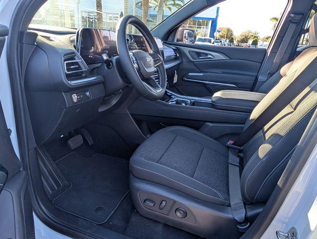 new 2026 Chevrolet Traverse car, priced at $41,801