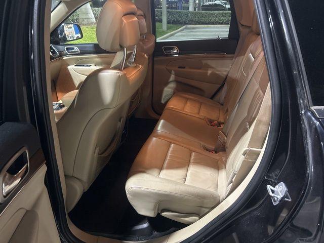 used 2015 Jeep Grand Cherokee car, priced at $8,300