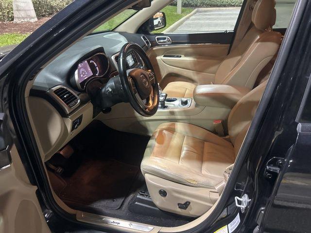 used 2015 Jeep Grand Cherokee car, priced at $8,300