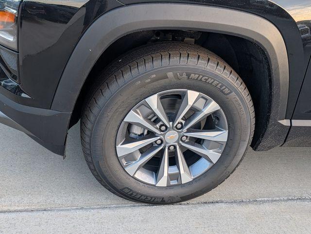 new 2026 Chevrolet Equinox car, priced at $26,495