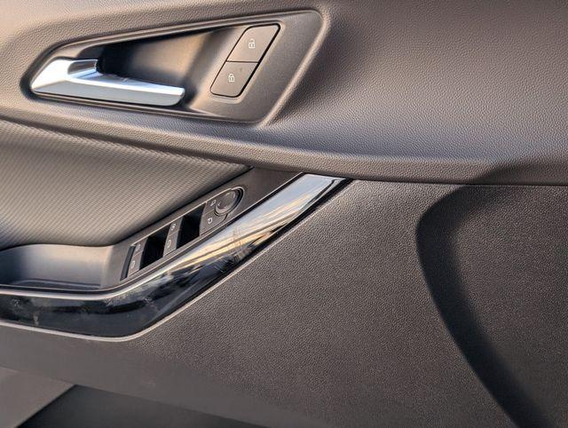 new 2026 Chevrolet Equinox car, priced at $26,495