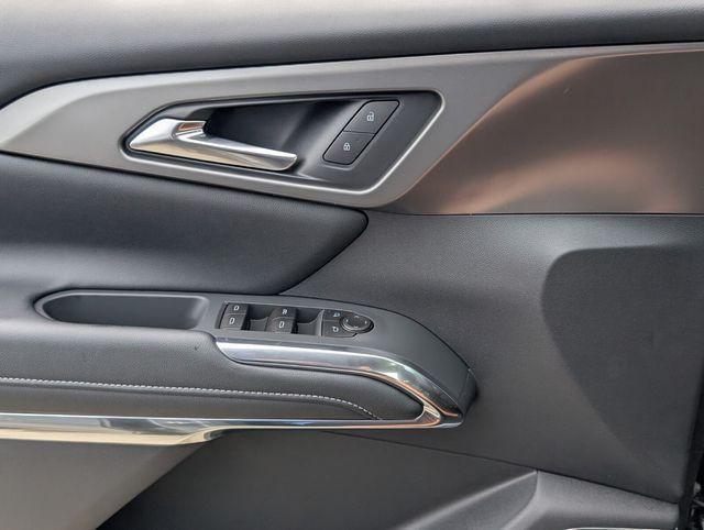 new 2026 Chevrolet Traverse car, priced at $40,677