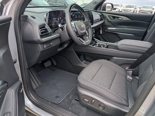 new 2026 Chevrolet Traverse car, priced at $40,677