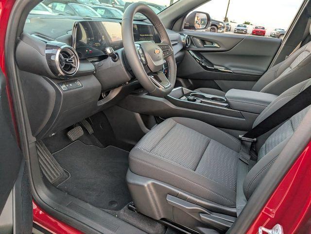 new 2026 Chevrolet Equinox car, priced at $24,985