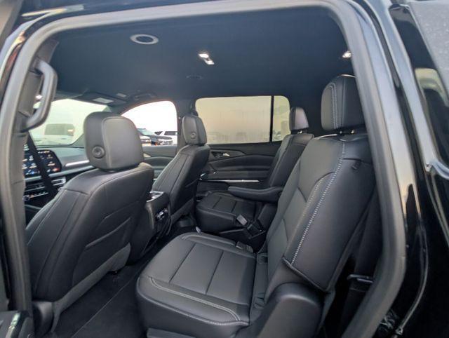 new 2026 Chevrolet Traverse car, priced at $41,527