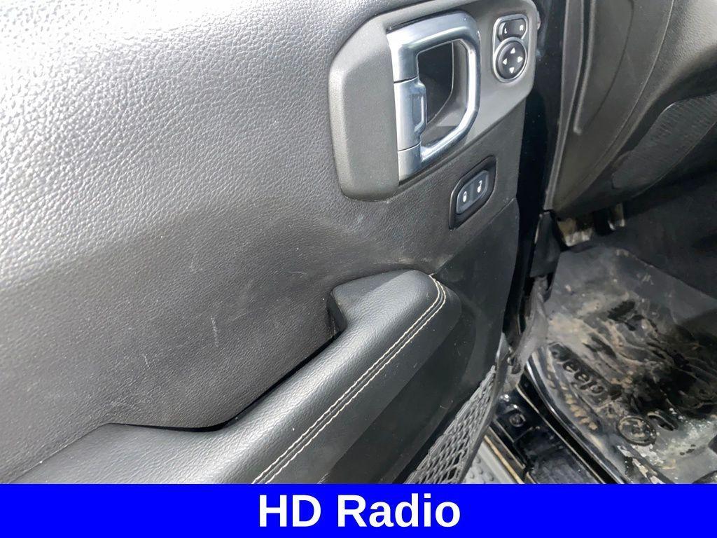 used 2021 Jeep Wrangler Unlimited car, priced at $26,138