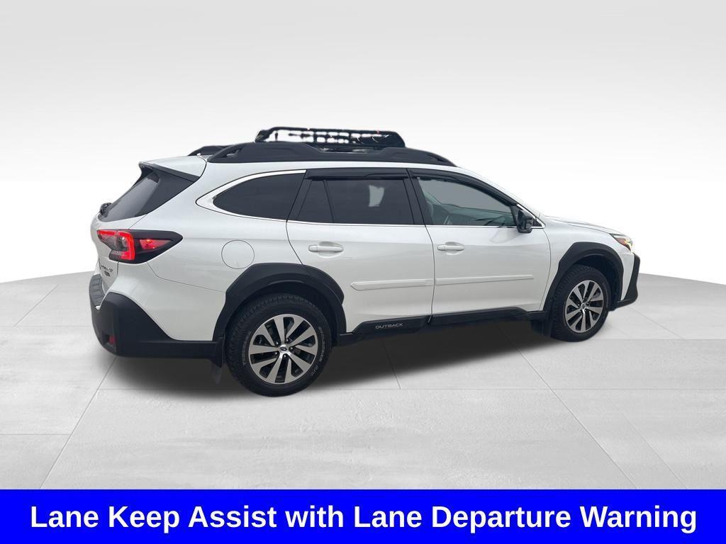 used 2025 Subaru Outback car, priced at $30,401