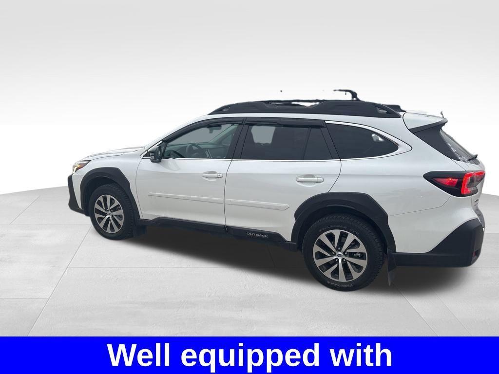 used 2025 Subaru Outback car, priced at $30,401