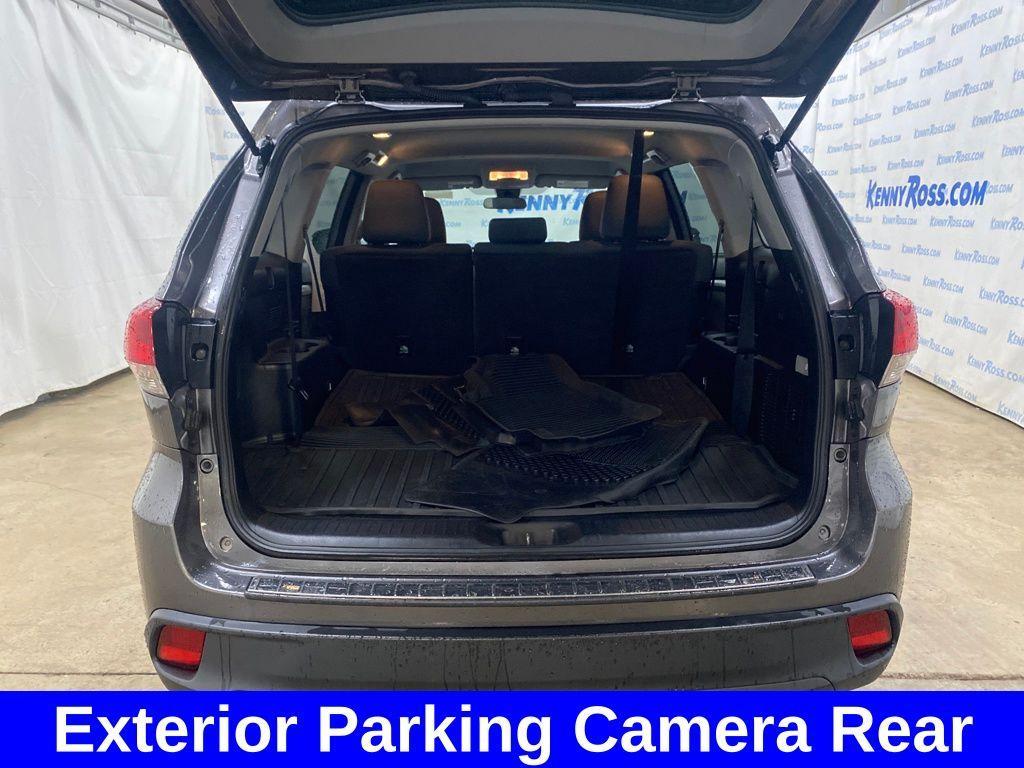 used 2018 Toyota Highlander car, priced at $20,500