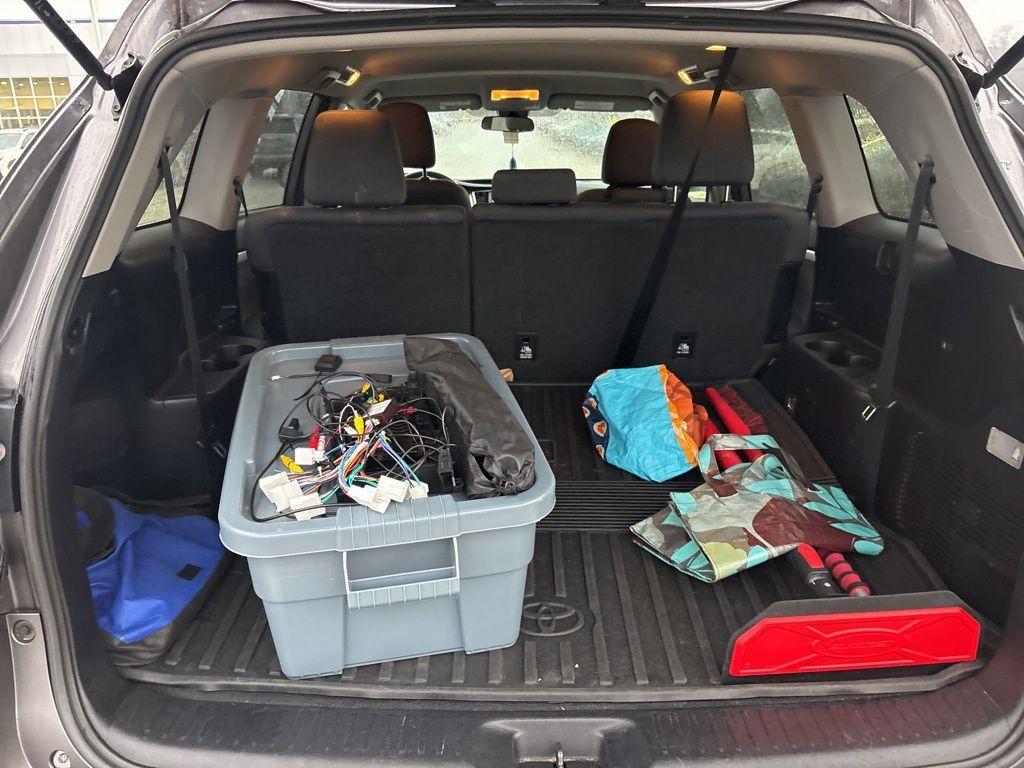 used 2018 Toyota Highlander car, priced at $20,500