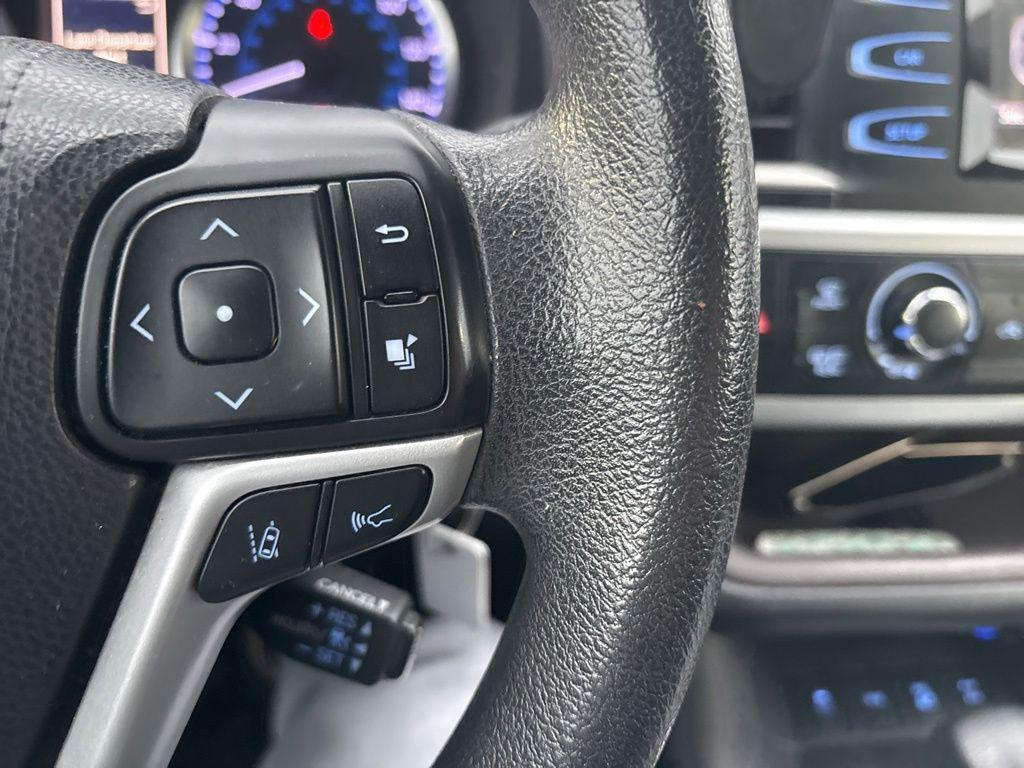 used 2018 Toyota Highlander car, priced at $20,500