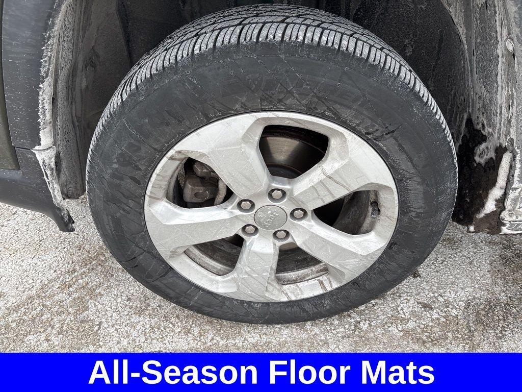 used 2019 Jeep Compass car, priced at $16,000