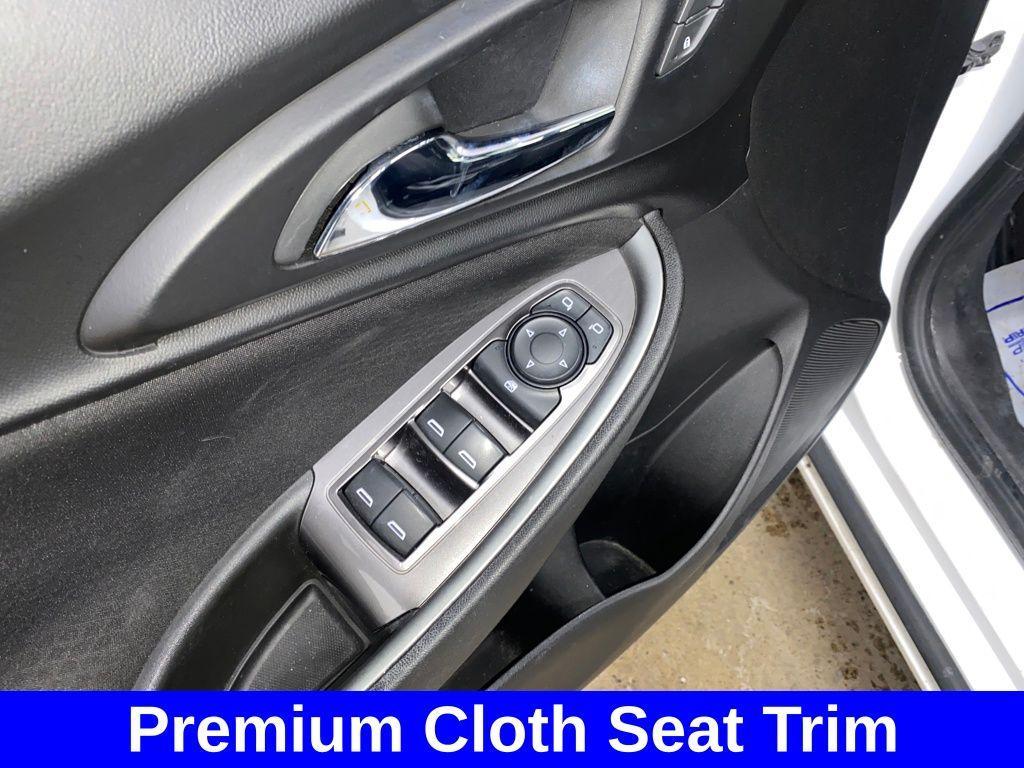 used 2018 Chevrolet Malibu car, priced at $11,423