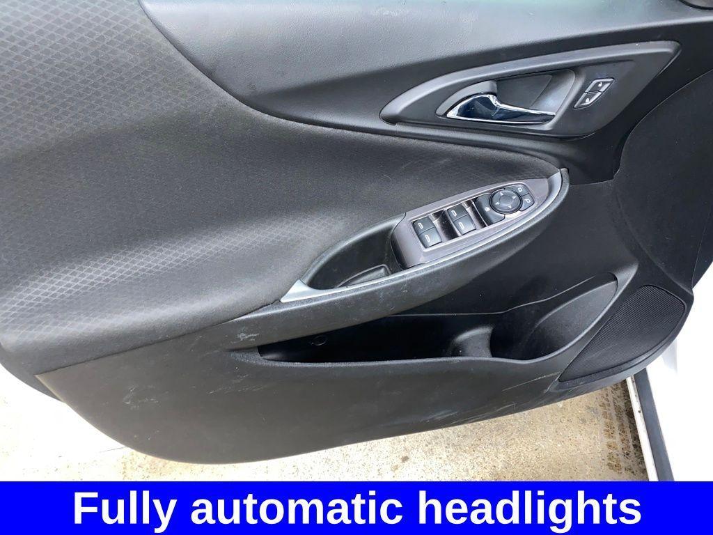 used 2018 Chevrolet Malibu car, priced at $11,423