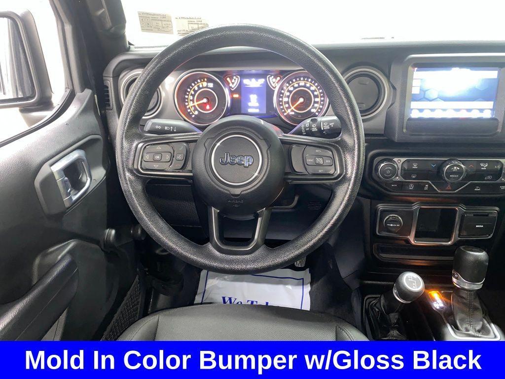 used 2022 Jeep Wrangler Unlimited car, priced at $31,300