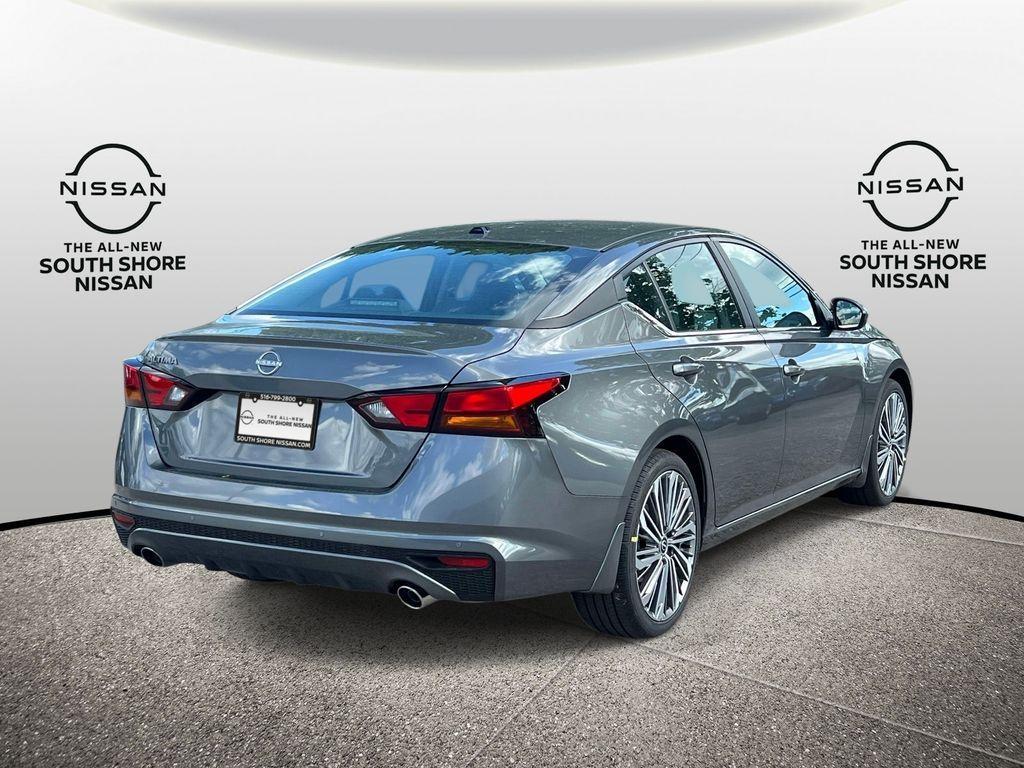 new 2025 Nissan Altima car, priced at $35,925