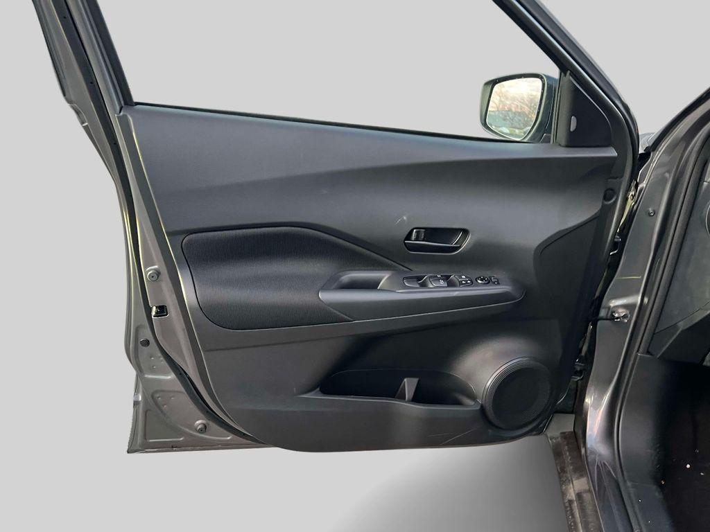 new 2025 Nissan Kicks Play car, priced at $23,760