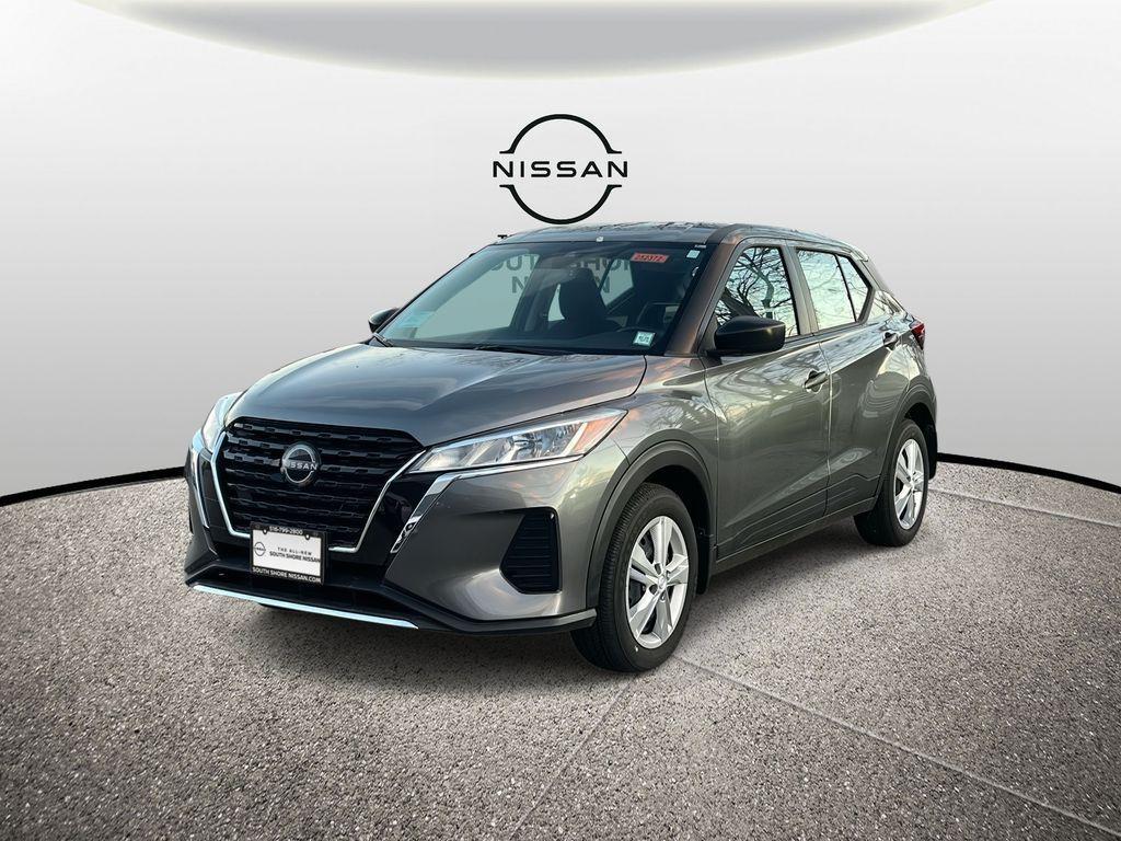 new 2025 Nissan Kicks Play car, priced at $23,760