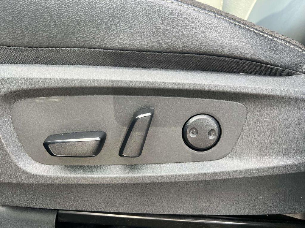 used 2025 Nissan Pathfinder car, priced at $32,945