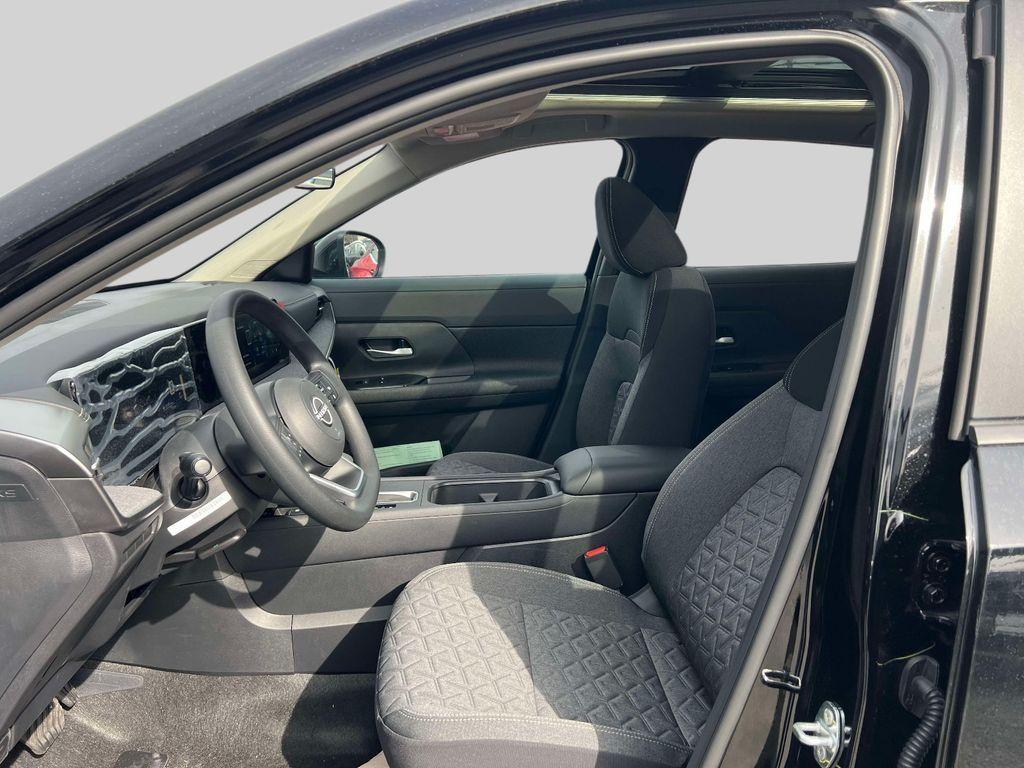 new 2026 Nissan Kicks car, priced at $29,025