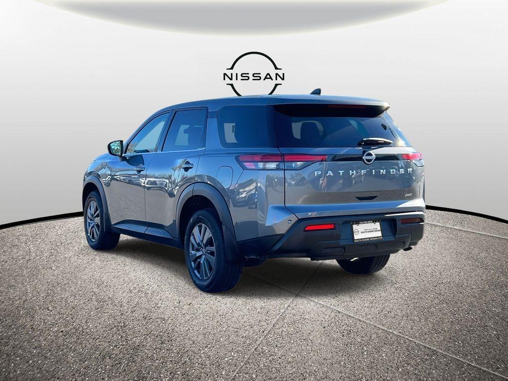 used 2024 Nissan Pathfinder car, priced at $28,195