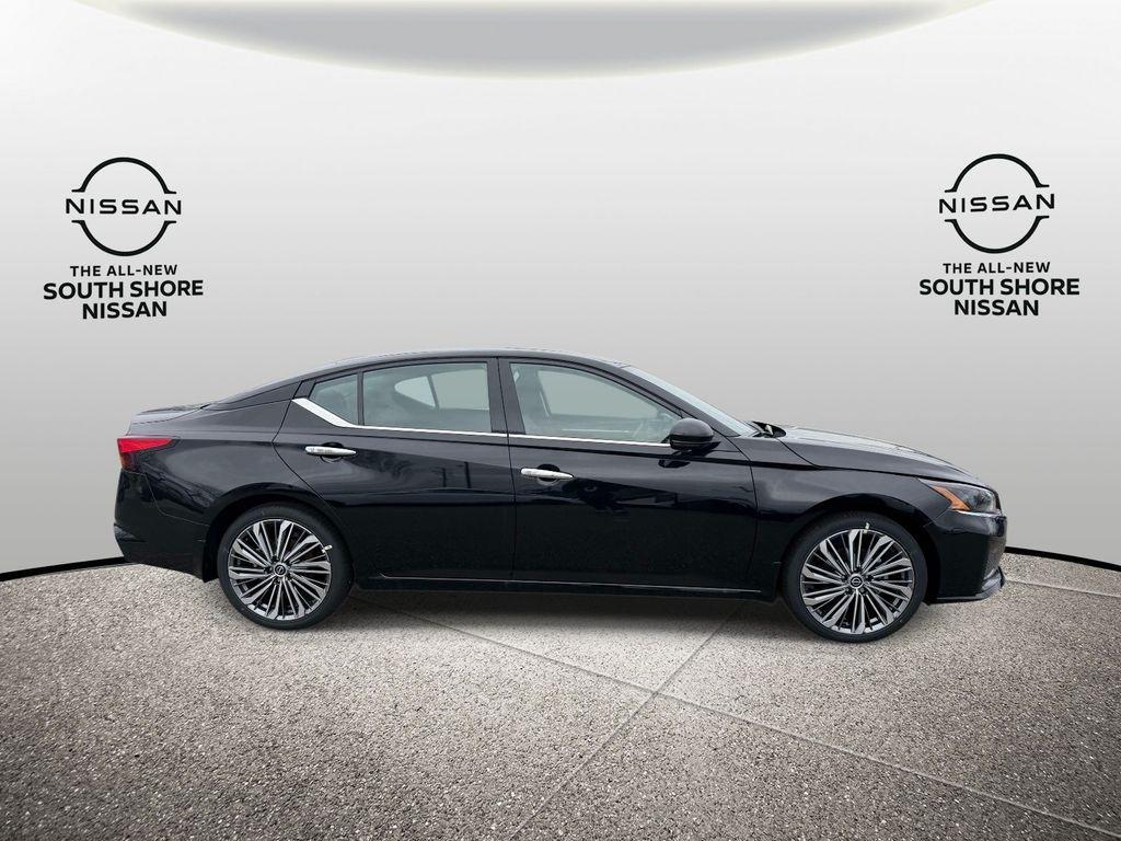 new 2025 Nissan Altima car, priced at $28,995