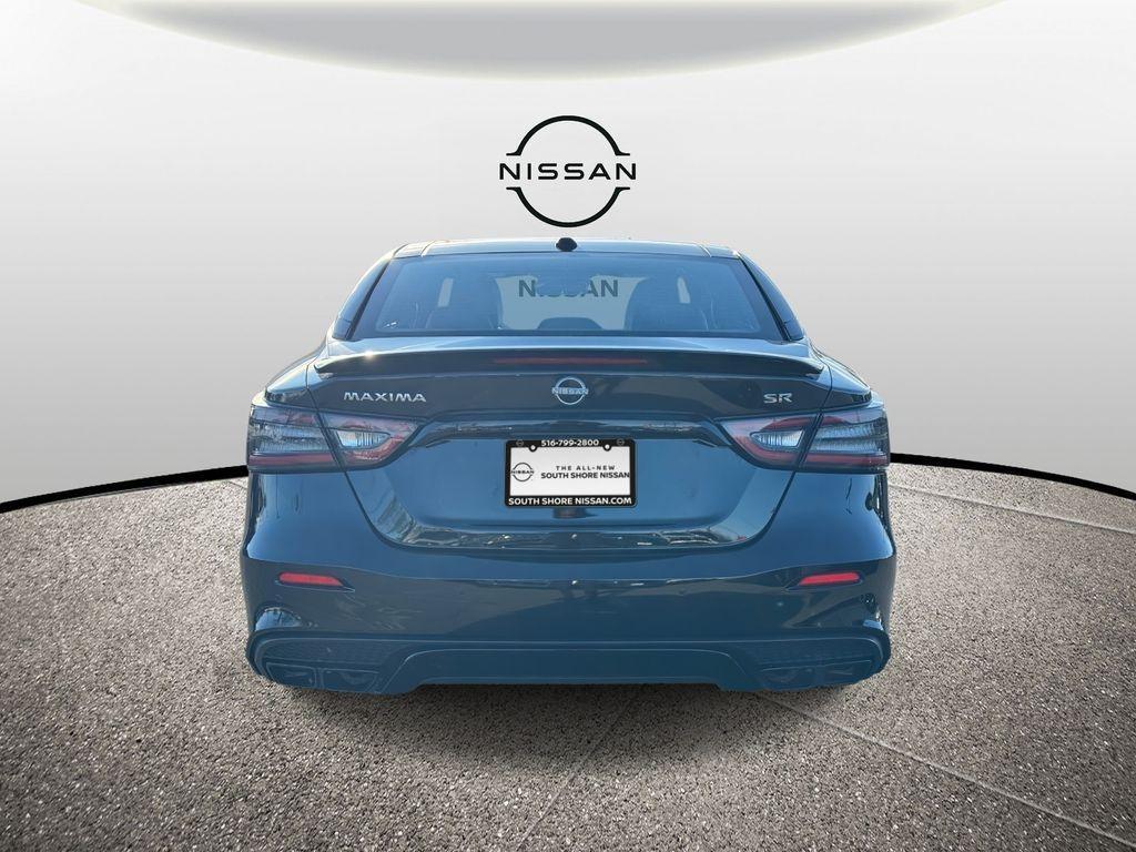 used 2023 Nissan Maxima car, priced at $28,995