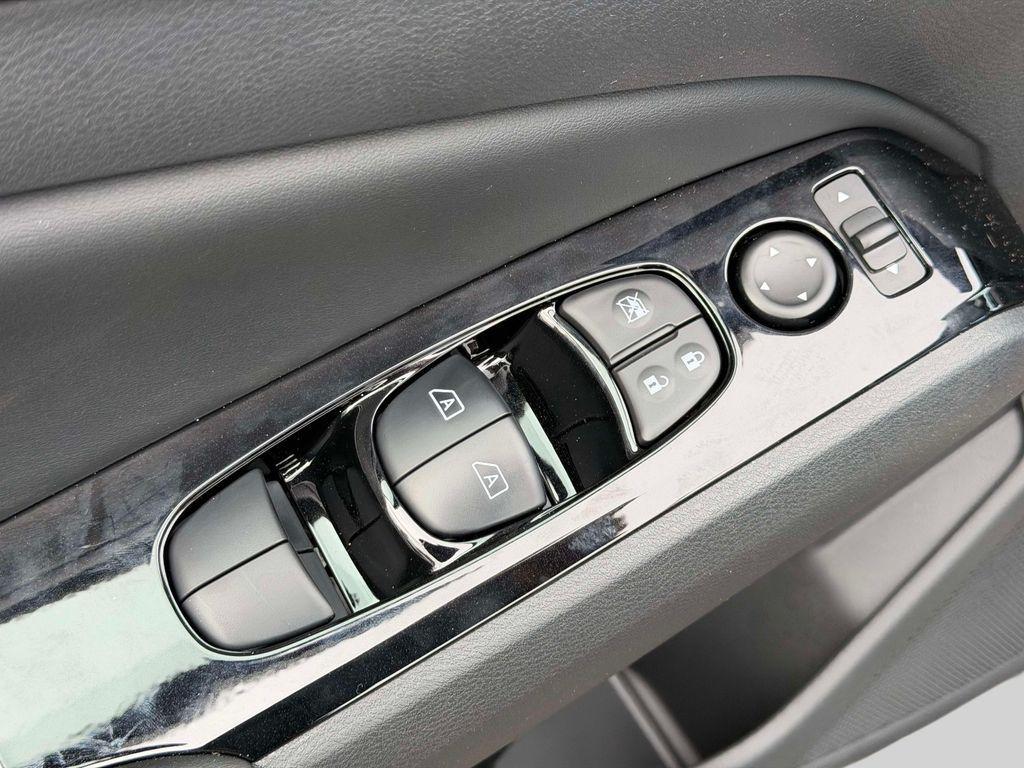 new 2025 Nissan Altima car, priced at $27,995