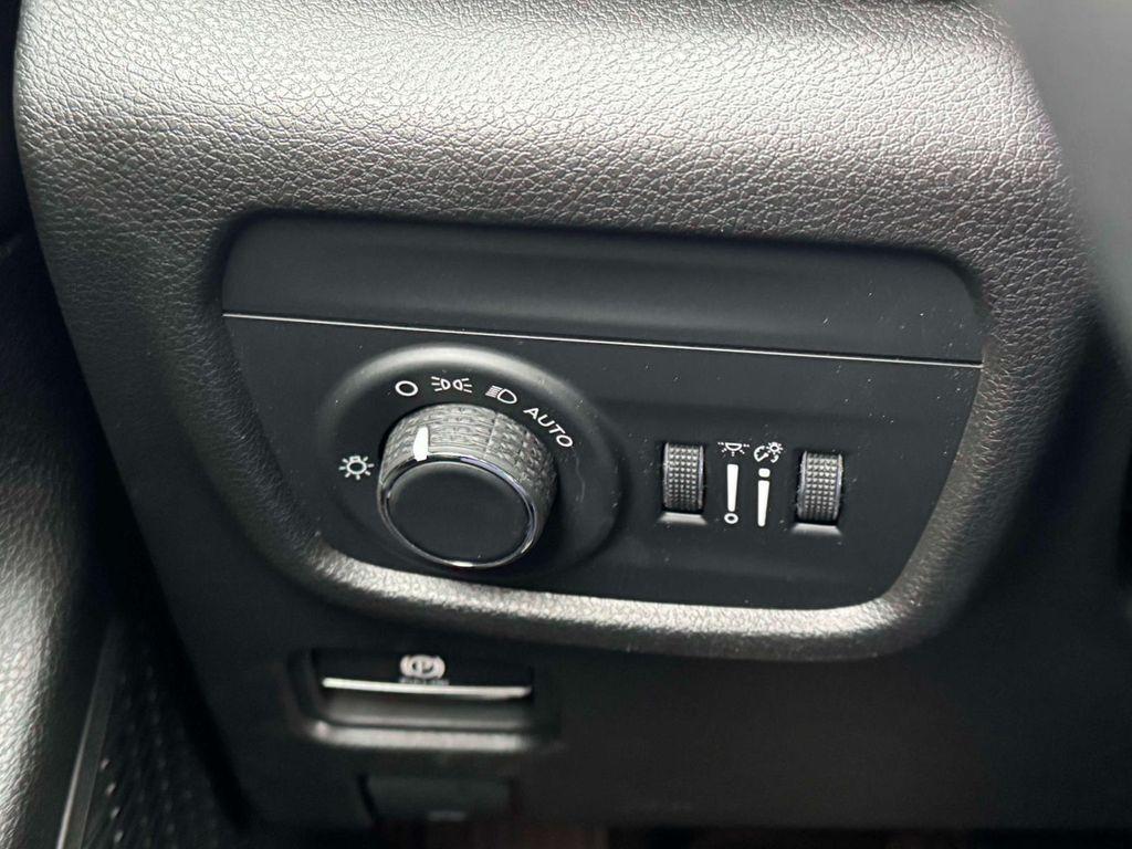 used 2023 Jeep Grand Cherokee car, priced at $25,845