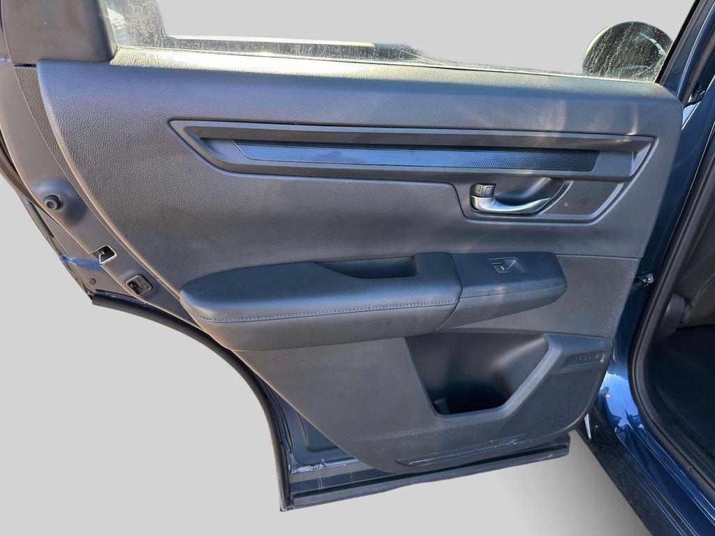 used 2025 Honda CR-V car, priced at $25,995