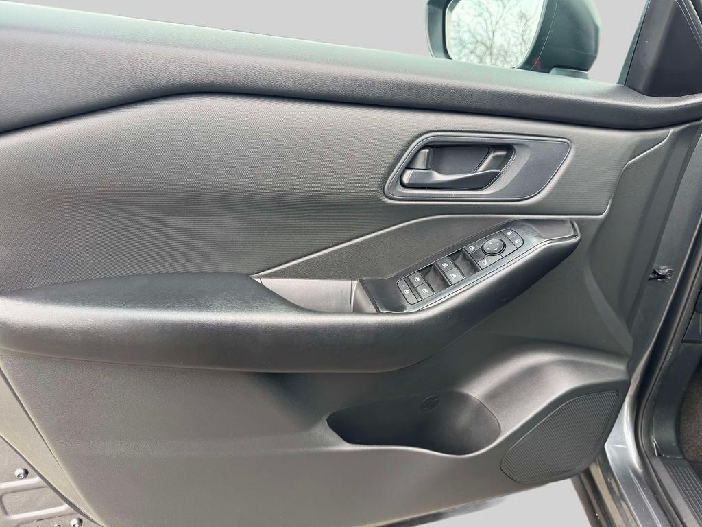 used 2025 Nissan Rogue car