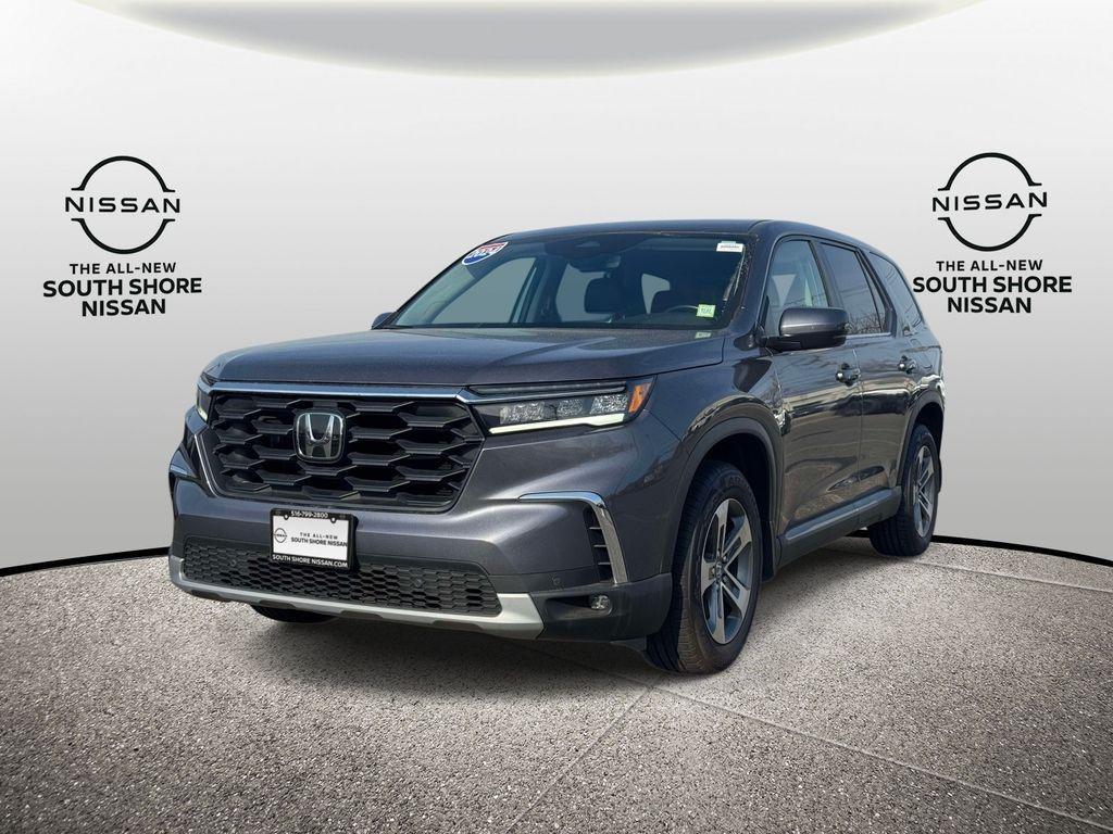 used 2024 Honda Pilot car, priced at $37,595