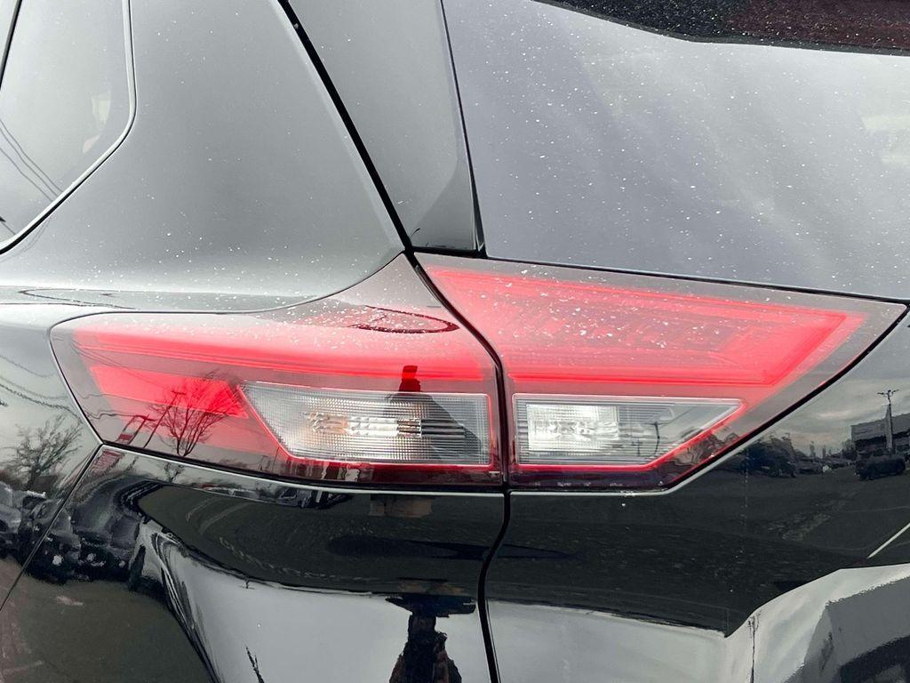 used 2025 Nissan Rogue car, priced at $26,895