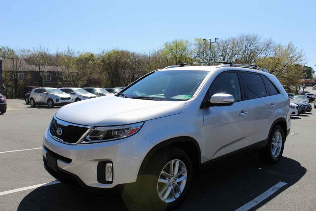used 2014 Kia Sorento car, priced at $12,990