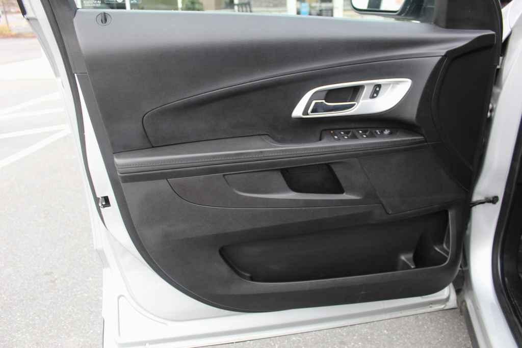 used 2017 Chevrolet Equinox car, priced at $10,990