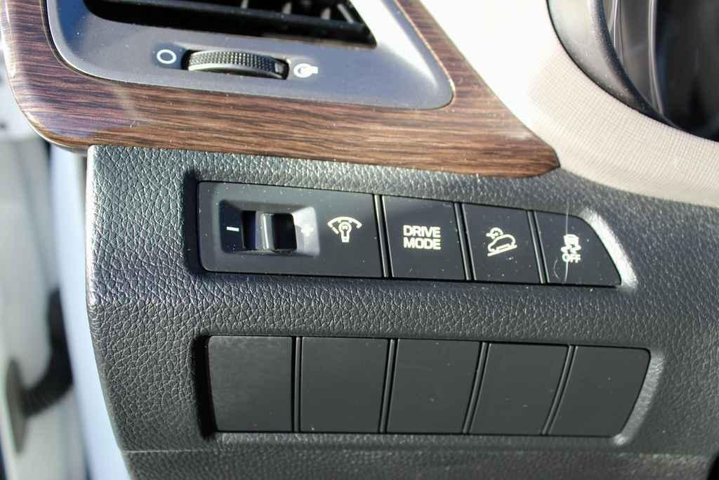 used 2018 Hyundai Santa Fe Sport car, priced at $9,990