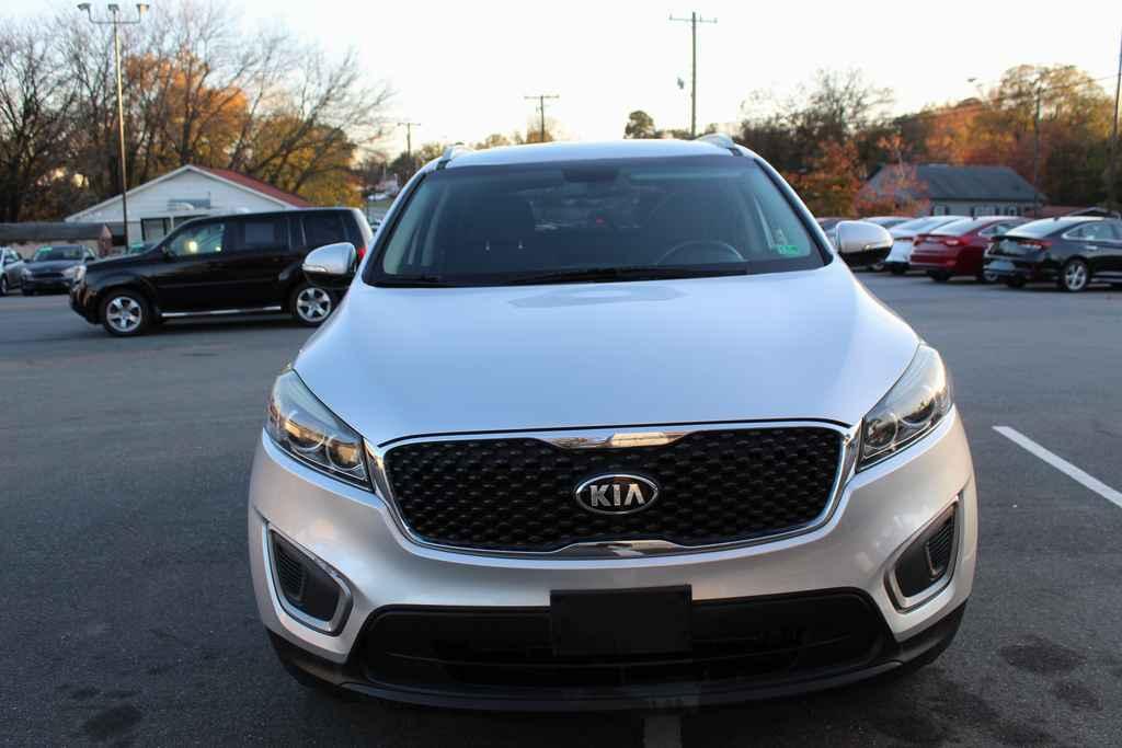 used 2017 Kia Sorento car, priced at $10,490