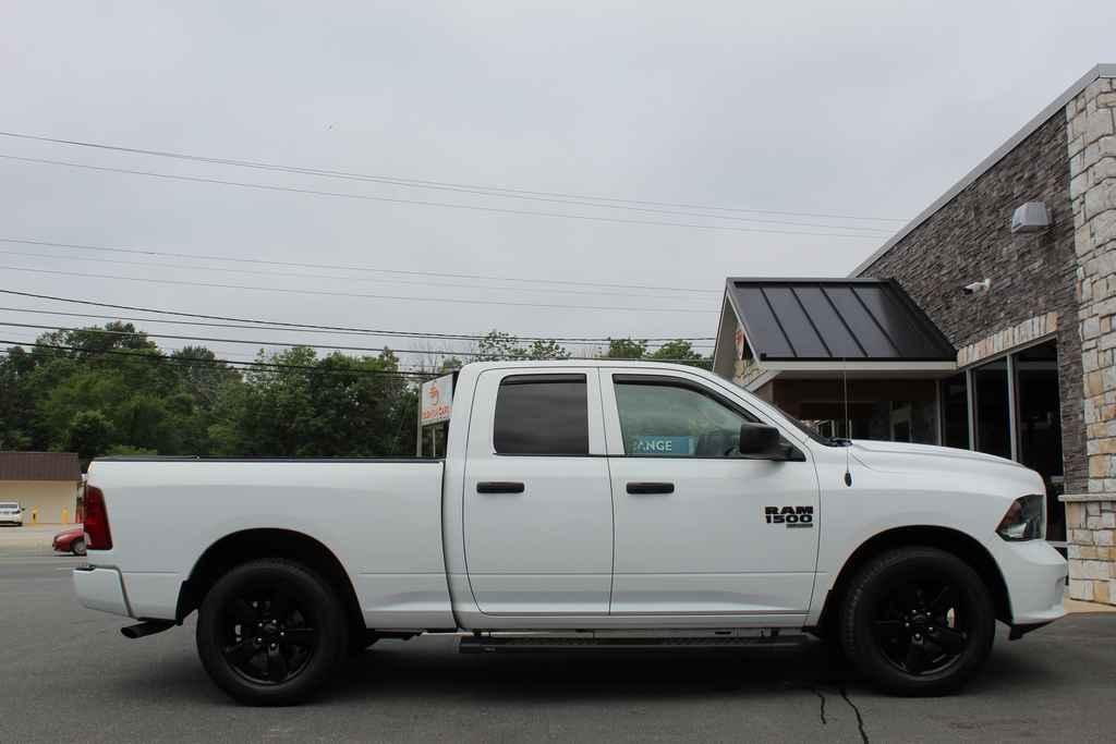 used 2019 Ram 1500 Classic car, priced at $21,590