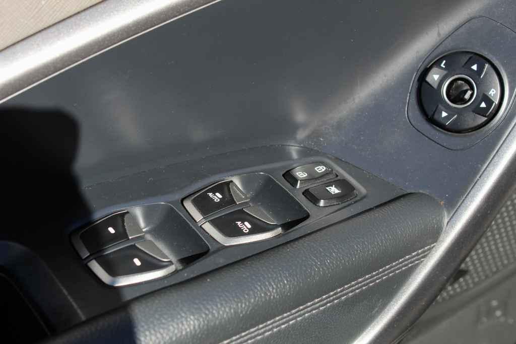 used 2015 Hyundai Santa Fe Sport car, priced at $8,990