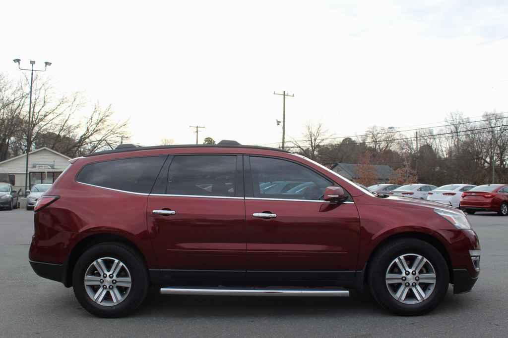 used 2017 Chevrolet Traverse car, priced at $11,290