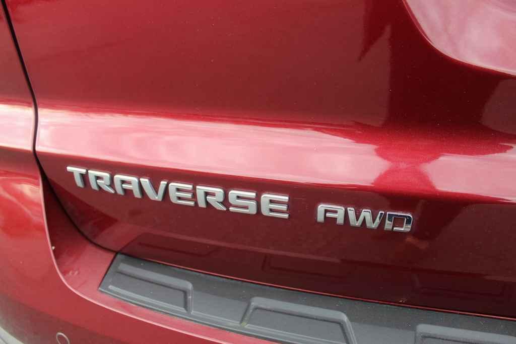 used 2017 Chevrolet Traverse car, priced at $11,290